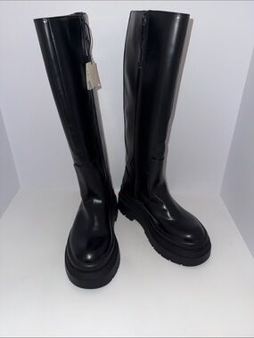 WOMENS NWT ZARA TALL TRACK SOLE BLACK BOOTS SZ 38/7.5